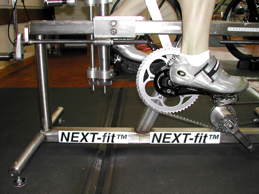 Using the NEXT-fit adjustable bike